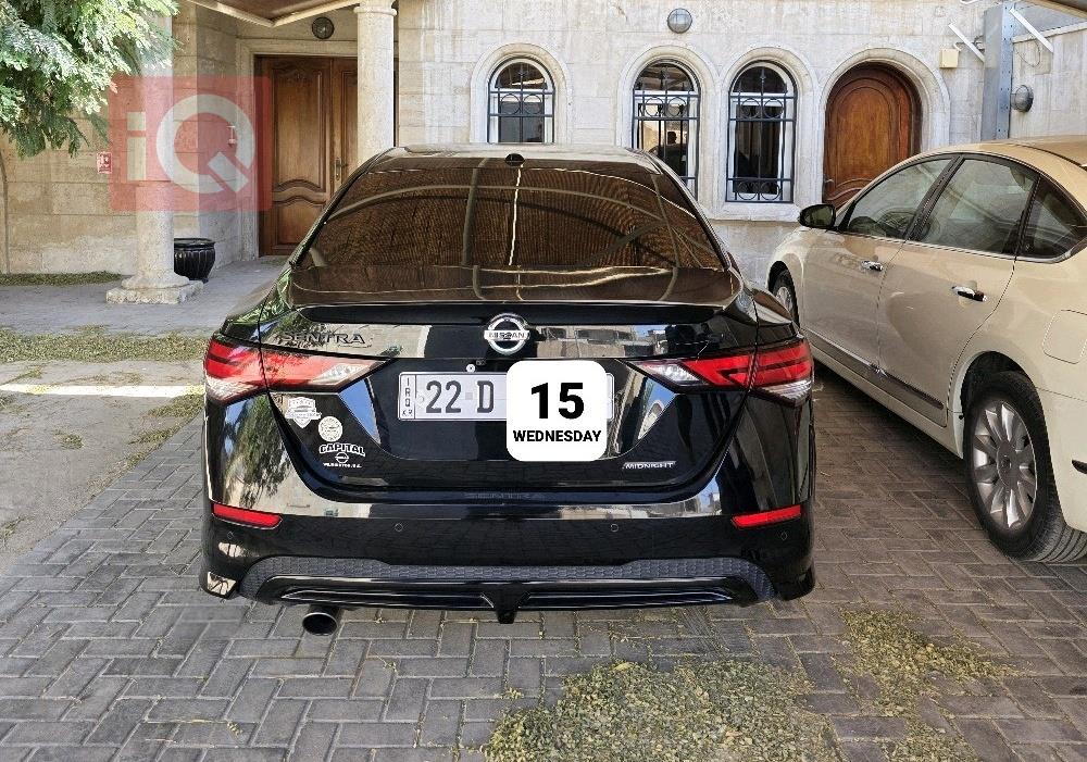 نیسان سێنترا